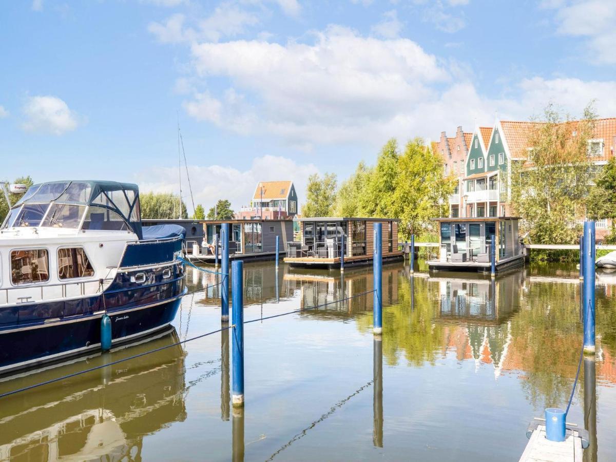 Comfortable Houseboat In Volendam Marina ภายนอก รูปภาพ